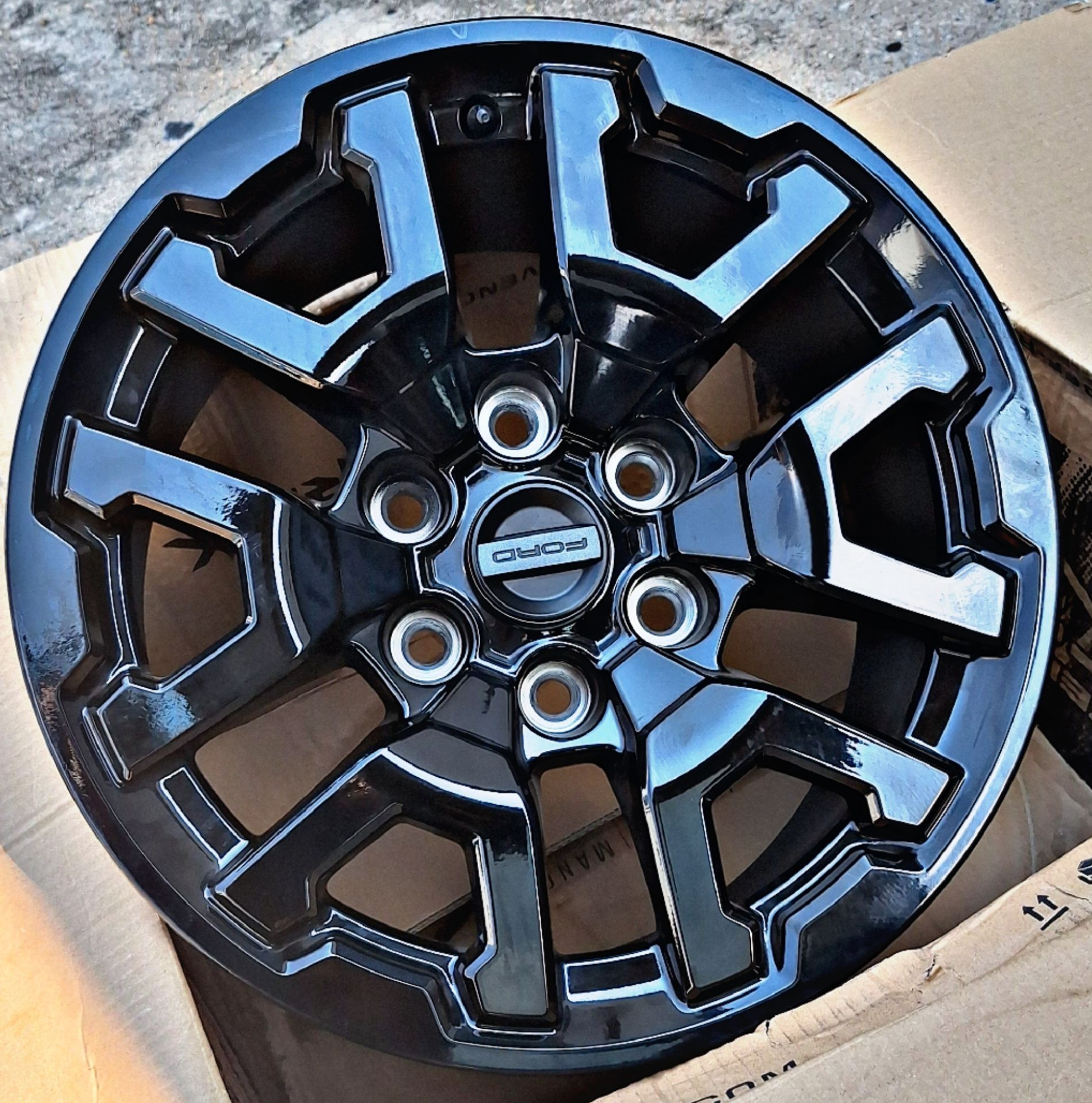 2026 FORD F150 RAPTOR OEM NEW......( 17" INCH )