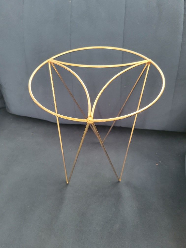 Plant Stand