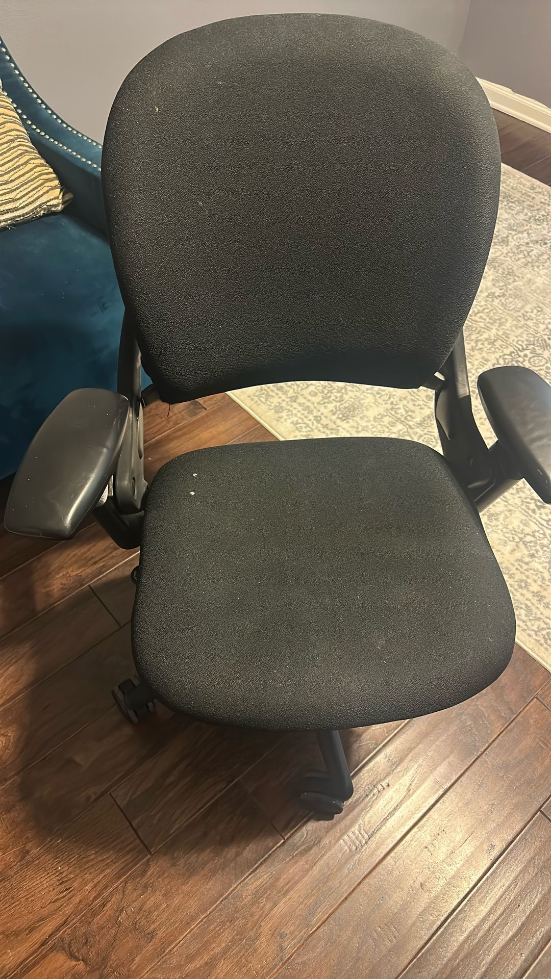 Swivel- Office Desk Chair