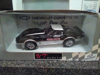 78 corvette pace car never opened 1:18 diecast scale