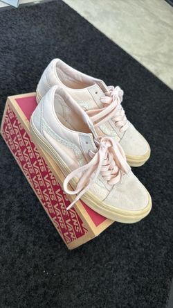Girls PINK vans