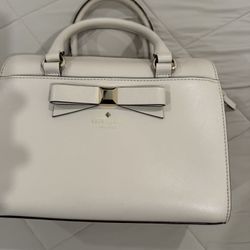 Kate Spade Bag And Carry Bag 