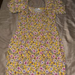 Women’s Yellow Floral Bodycon Dress
