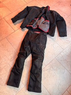 (Medium) Sedici Jacket and Pants