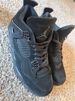 Black Sneakers size 10.5