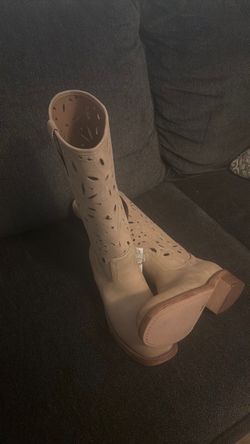 These boots r made for walking!