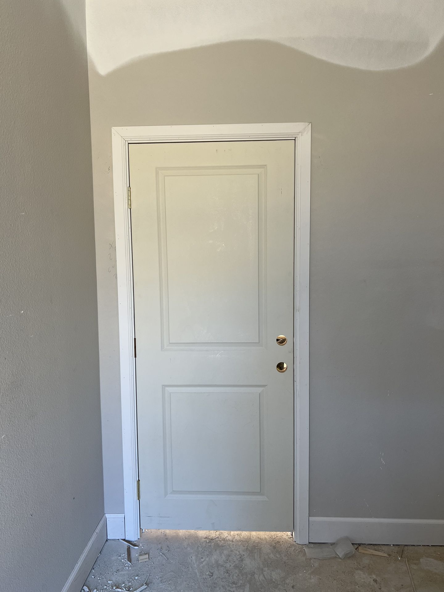 Finish Carpenter/install Doors/frames/closet/shelve