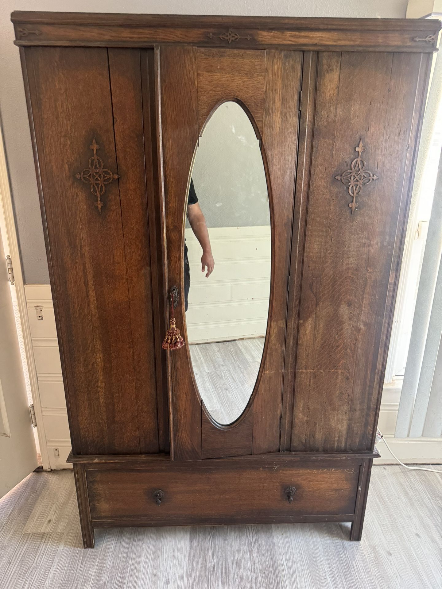 Armoire