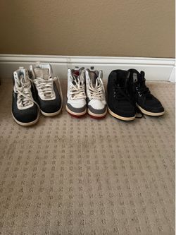 3 pares de tennis 2 Jordan y unos Nike