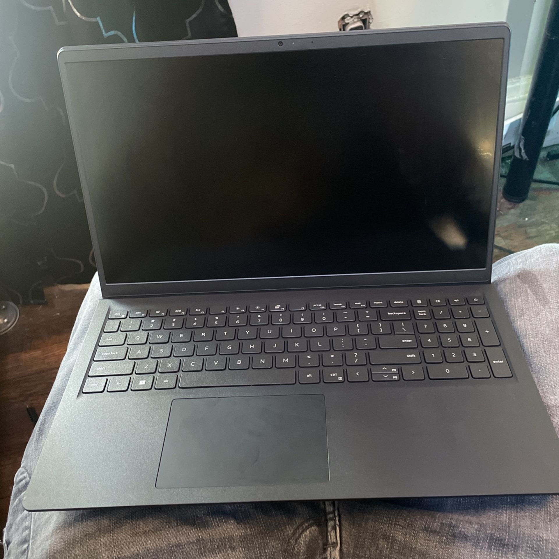 New Dell Inspiron 15