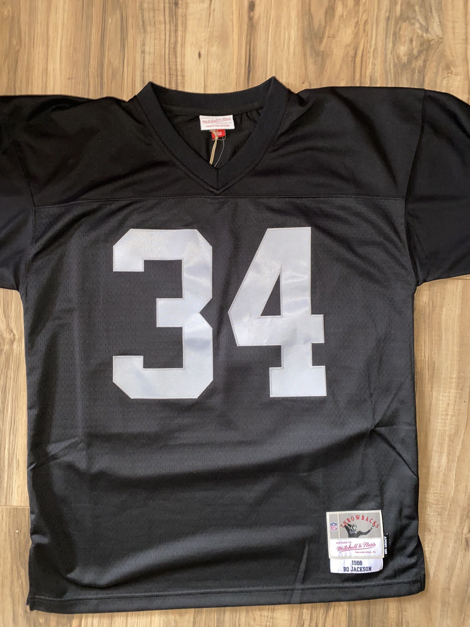 New Men's Large Mitchell & Ness Raiders Bo Jackson Jersey for