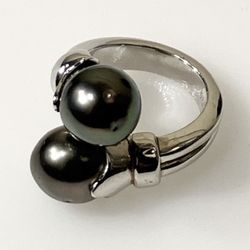 Size 4, 925 ring,  FY grey pearls