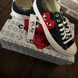 Converse x Comme de Gar on Size 9 M 11 W for Sale in Tracy CA