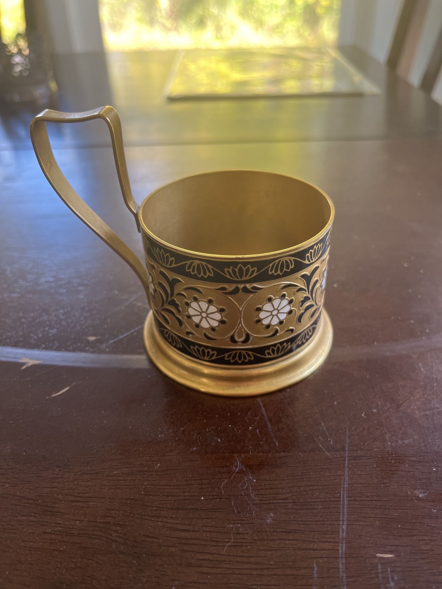 Decorative Tea Cup Holder