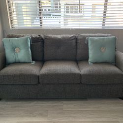 New, Beautiful, Grey, Queen Sleeper Sofa!