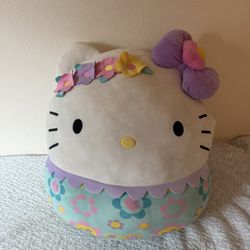 Hello Kitty Squishmallow