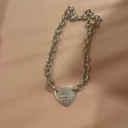Return to Tiffany Heart Tag Chain Link Choker in Silver