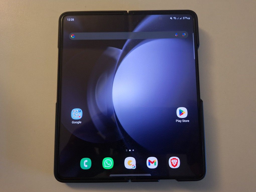 Samsung Galaxy Z Fold 5 (512GB Unlocked)