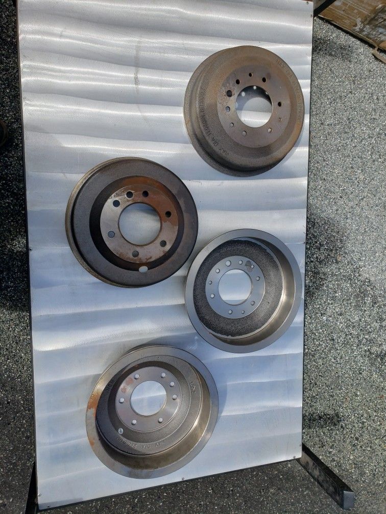 Brake Drum Set for CHEVROLET/GMC  Truck 