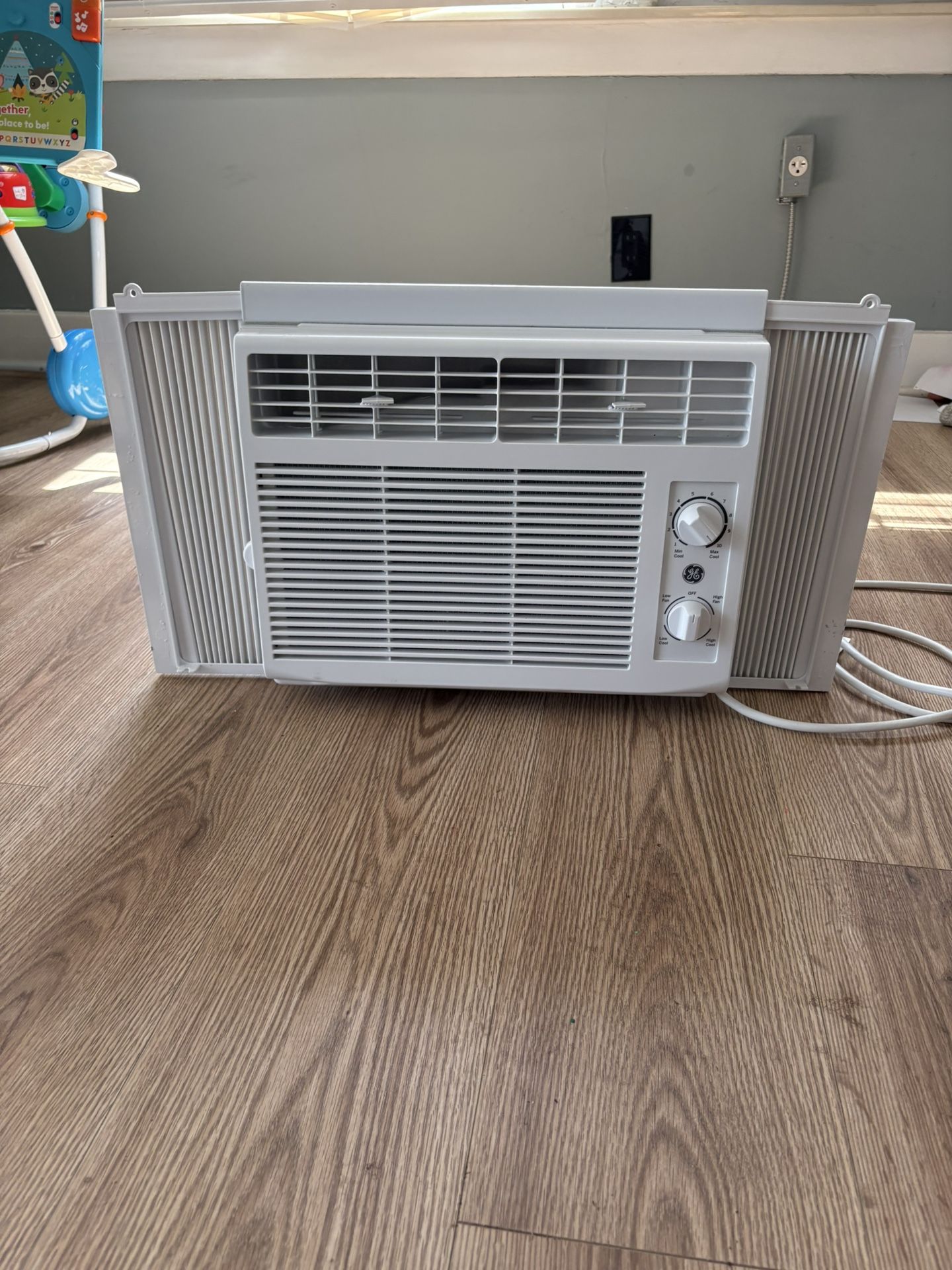 GE air conditioner for small room.