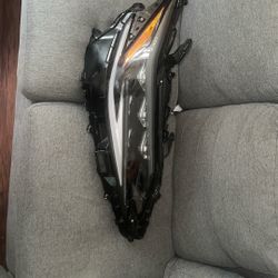 2023 Lexus Es350 Right Headlight