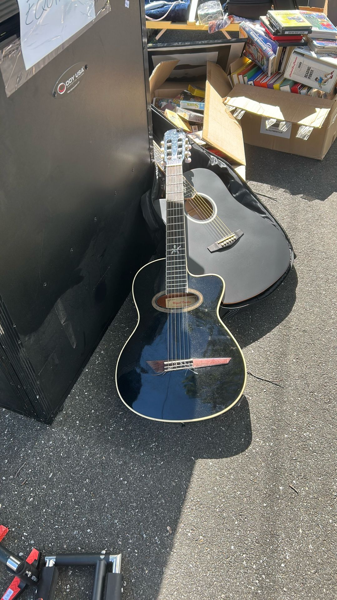 Guitar