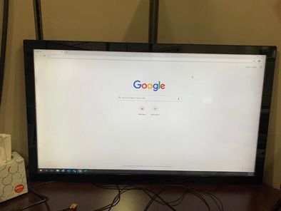 40” Smart board Perfect For College