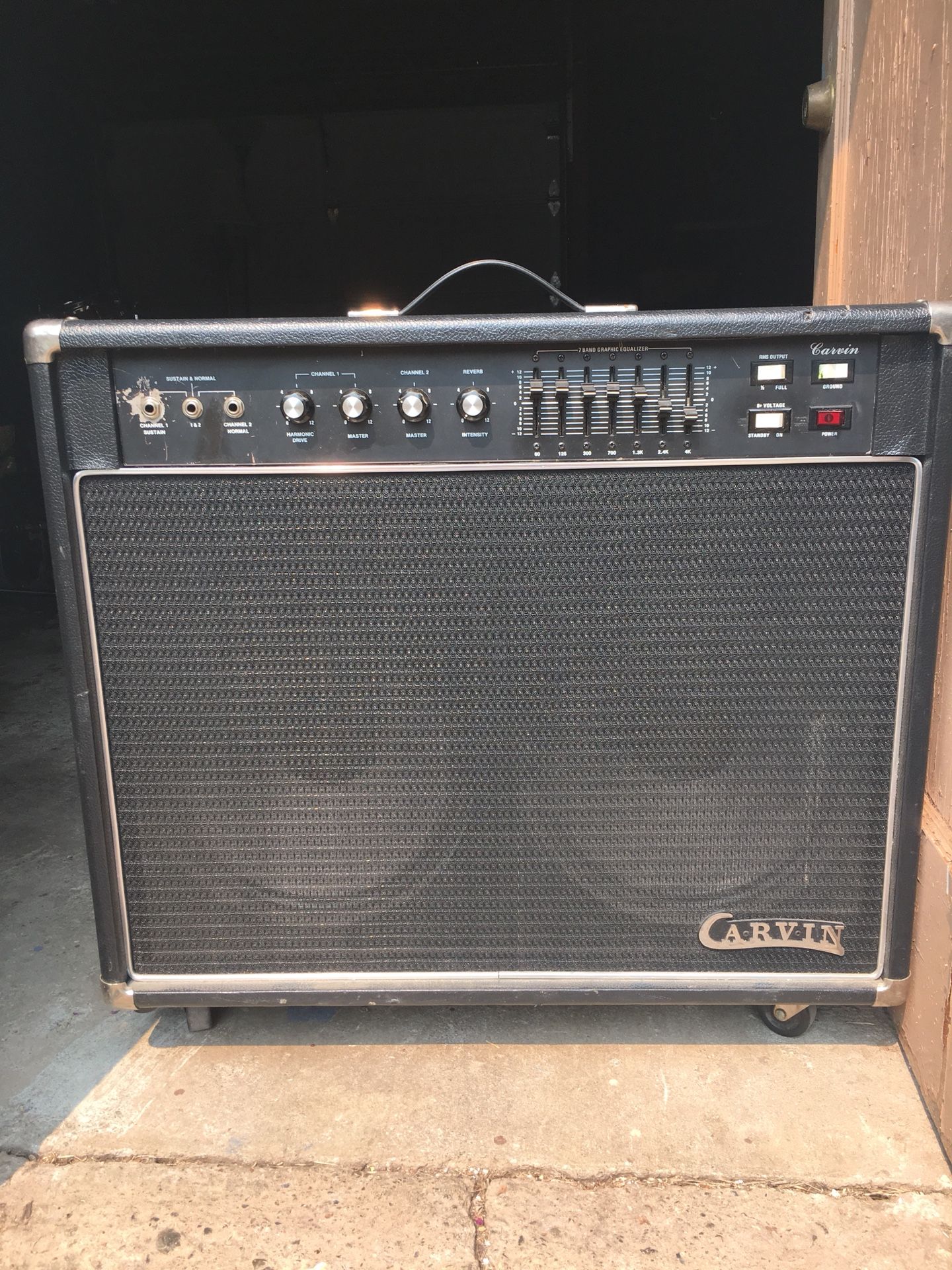 Carvin VTR 2800