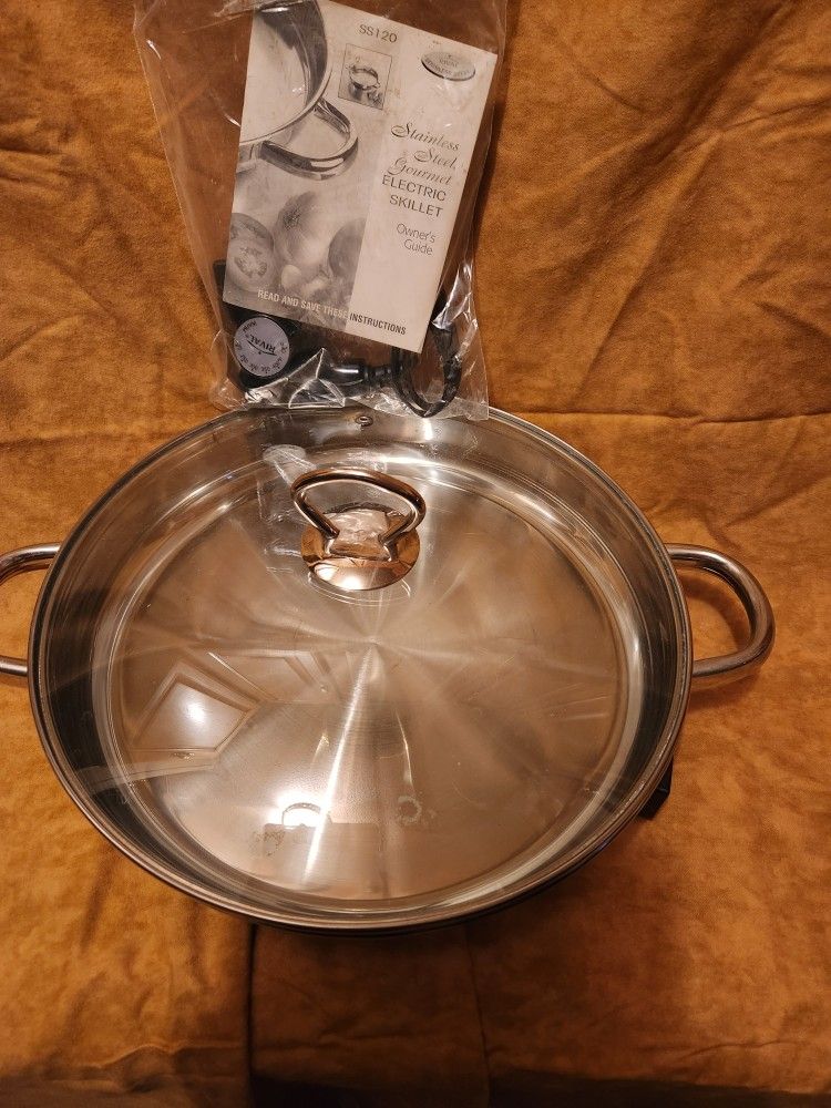 RIVAL STAINLESS STEEL GOURMET ELECTRIC SKILLET WITH LID