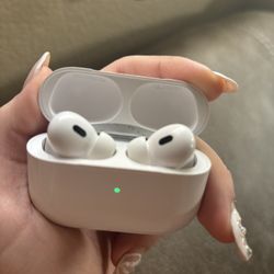 Apple AirPods Pro (2nd Generation) 