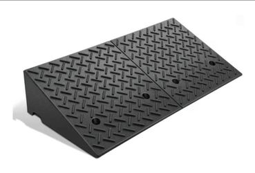 7.9" Rise Rubber Driveway Threshold Curb Ramps 2Pc