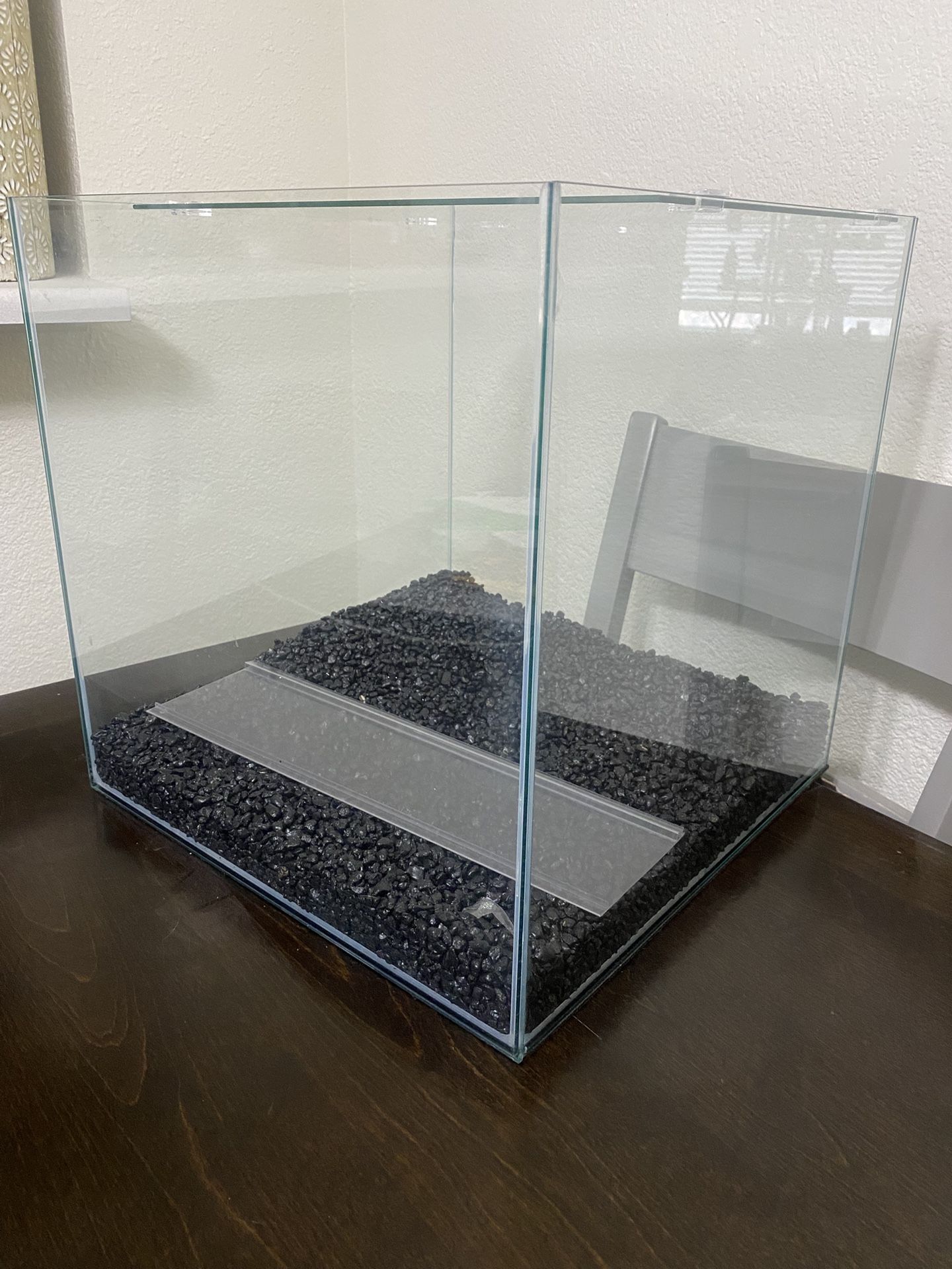 Frameless Glass Aquarium - Fish Tank 
