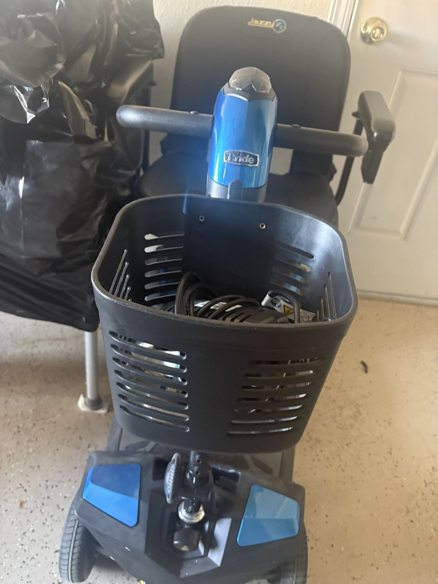 medical scooter Jazzy Pride ZT Scooter Never used