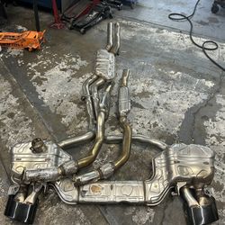 Audi RS6 Exhaust (Stock)