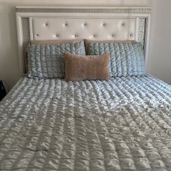 Queen bed frame 