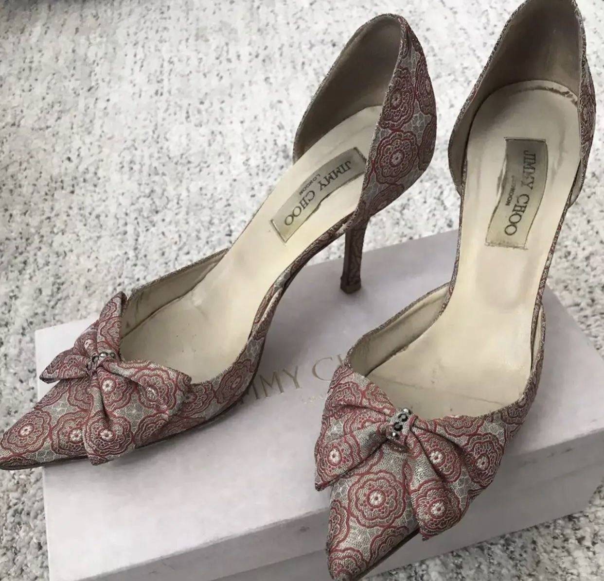 Jimmy Choo Silk Pump Heels 40 (10)