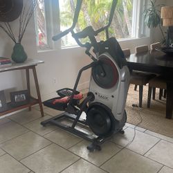 Bowflex M5 Elliptical 