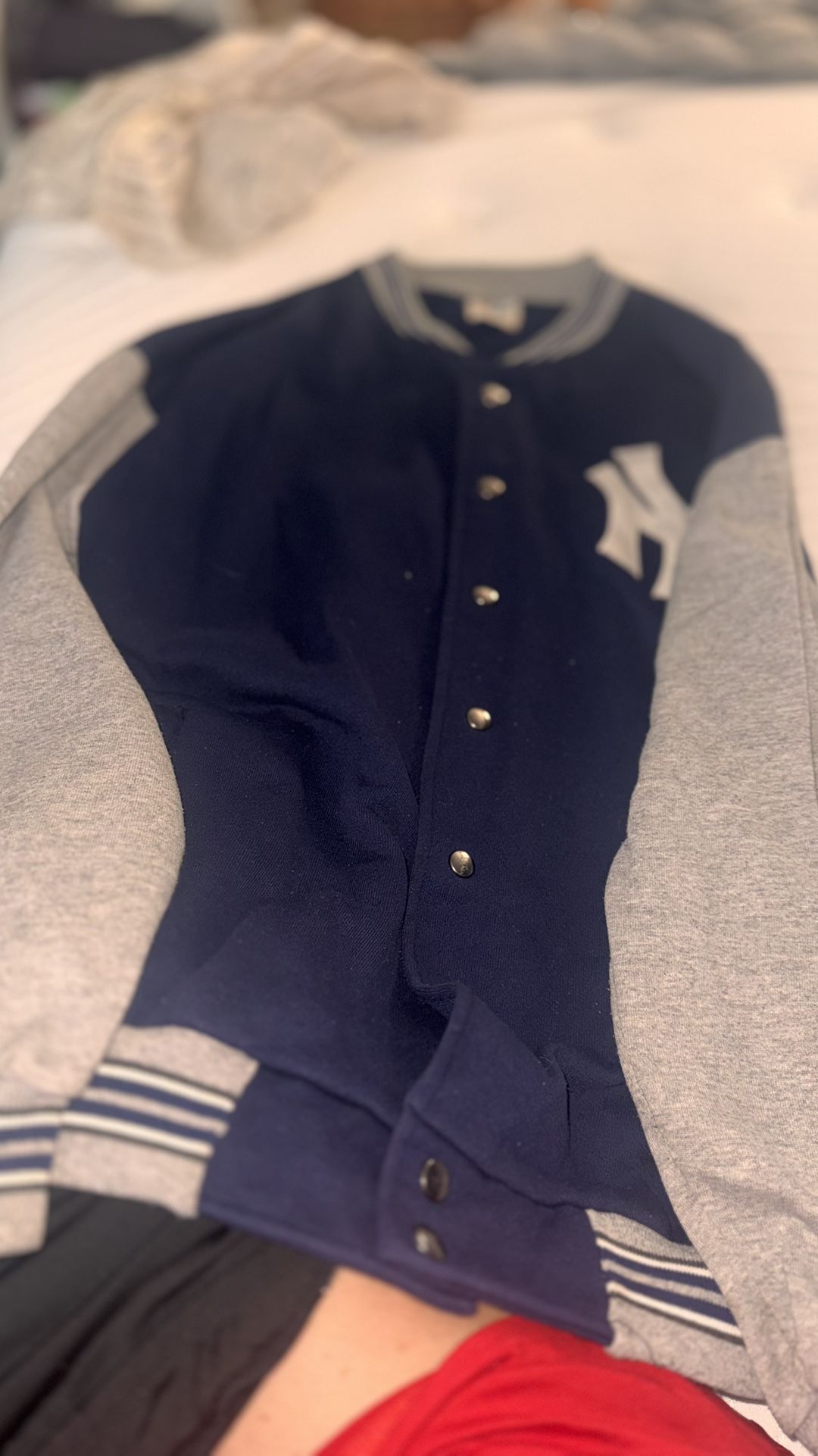Yankees Jacket, Great Condition Size Large Men’s