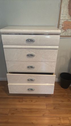 5 drawer dresser