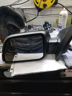 2013 ford Edge sport driver side mirror
