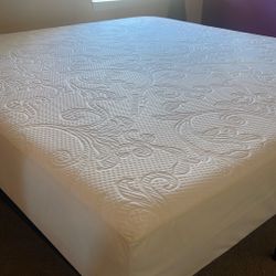 Tempur-Pedicure King Size Mattress