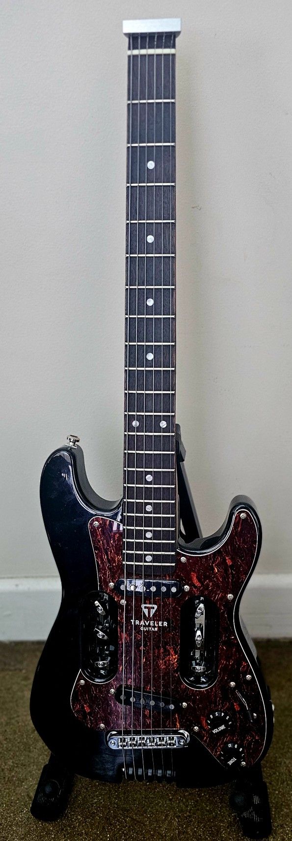 Traveler  EG-2 Stratocaster Style Headless Electric Guitar *MINT*