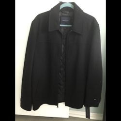 REDUCED Men’s Coat w Zippered Front/Buckle Sleeves. Fully Lined, Quality Made By Tommy Hilfiger. Tag Says 129.50 & Sz Med. U R Welcome ToTry.  REDUCE