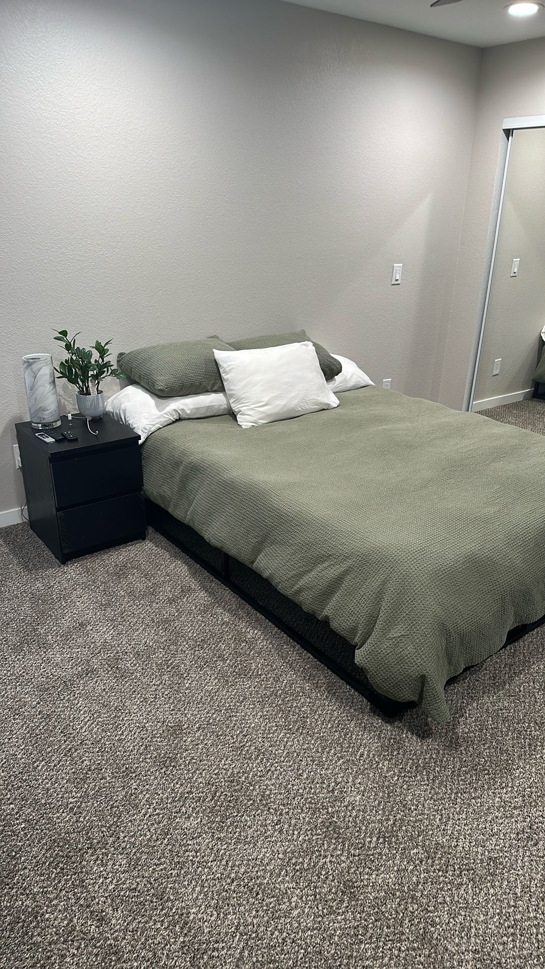 Metal Platform Bed Frame, Queen