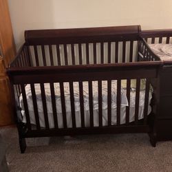 Baby Crib 