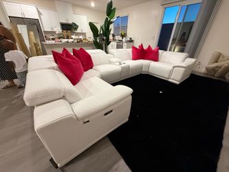 ✨ Italian Leather Power Reclining Sectional — $50 Down w/ Financing ✨