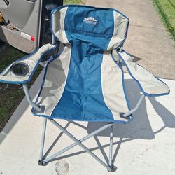 Northwest territory big camping chair. Good for larger people