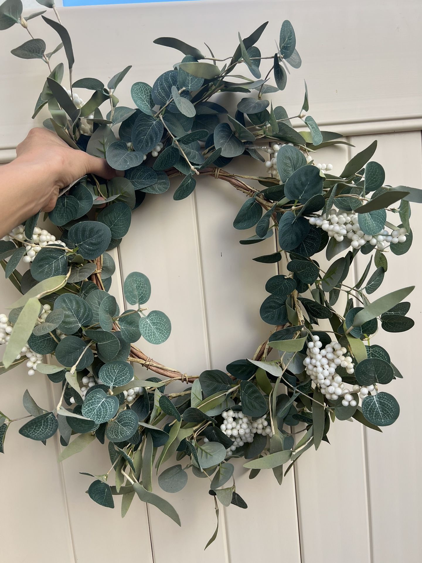Faux Eucalyptus Wreath (20”)