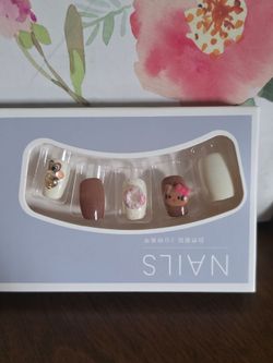 Press-On Nails Set with 3D Art