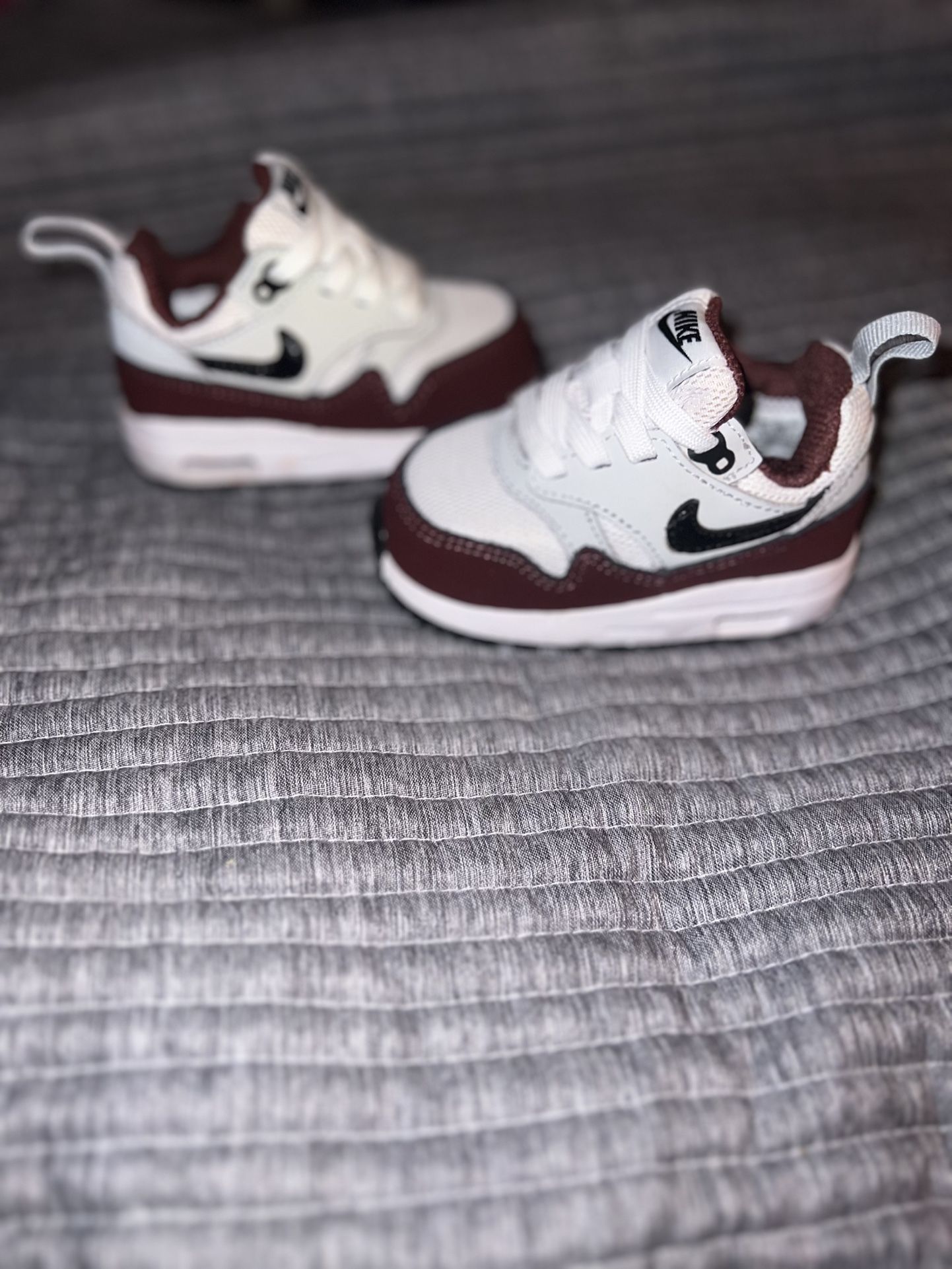 Nike air max 1 4c burgundy